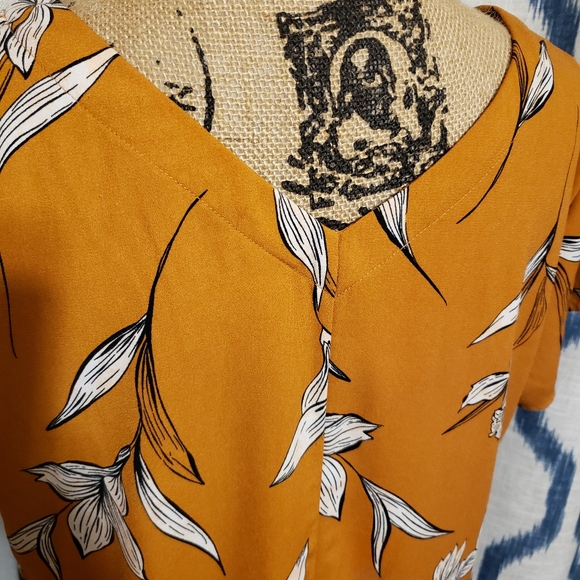 A New Day -  Dress size L 🌻 - Picture 6 of 9